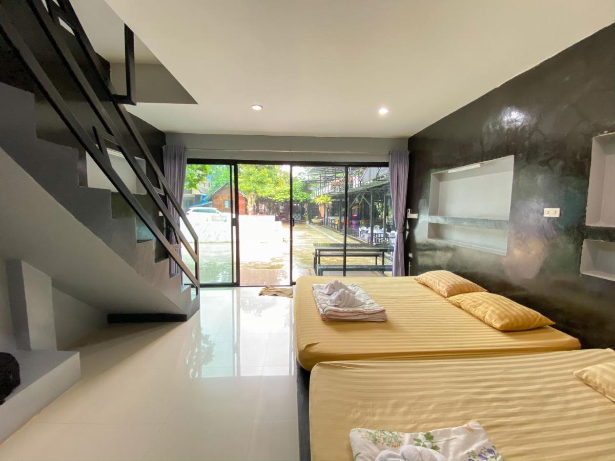 ณัฐพลรีสอร์ต Hotel แก่งกระจาน ภายนอก รูปภาพ