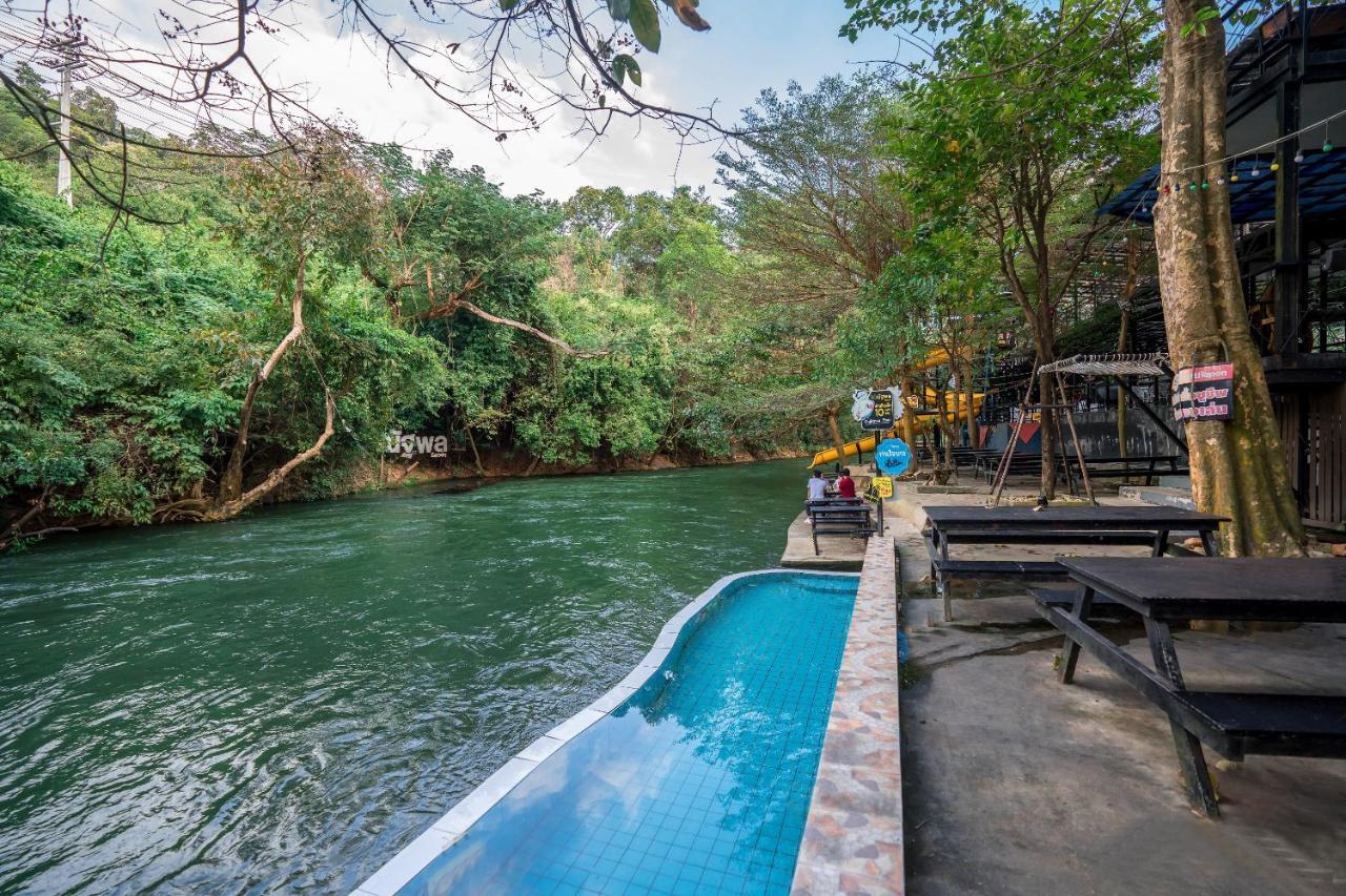 ณัฐพลรีสอร์ต Hotel แก่งกระจาน ภายนอก รูปภาพ